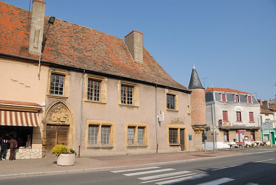 Hôtel des Impôts, La Pacaudière