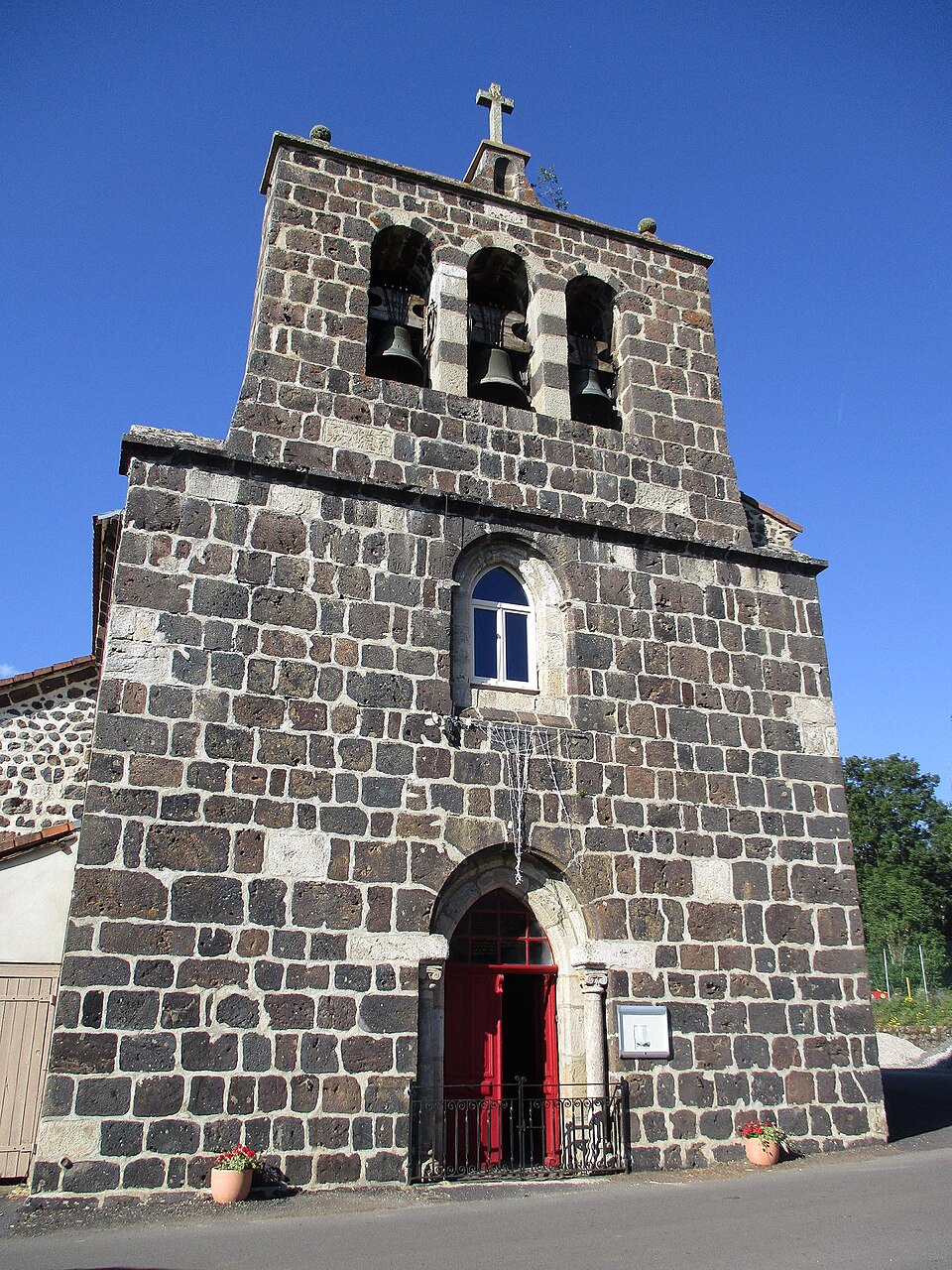 Eglise d Alleyrac 12 08 2016