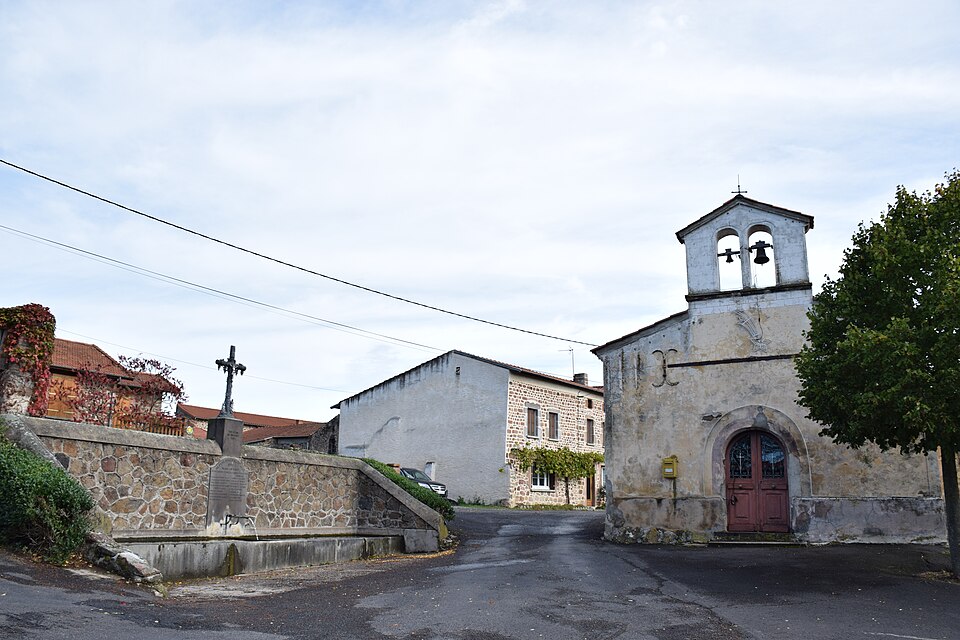 Allevier (Azérat) église