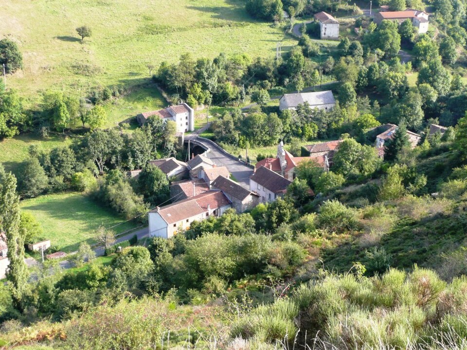 Village de Cronce (Haute — Loire)