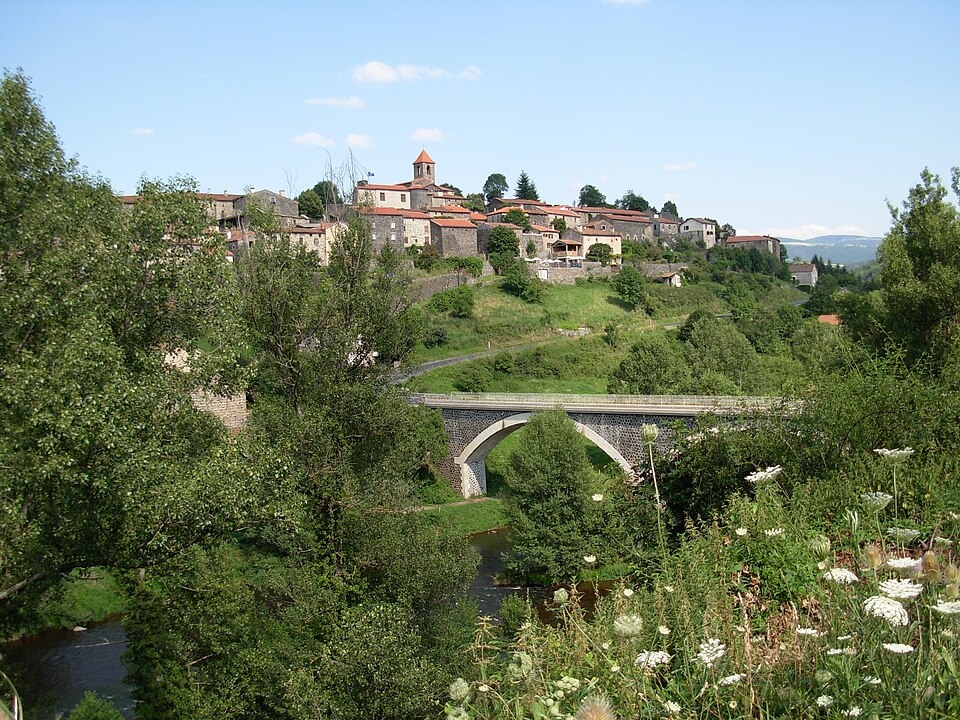 Saint — Arcons — d'Allier (Haute — Loire) 001 6
