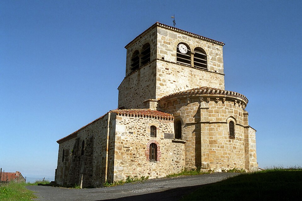 Église de Saint — Hilaire 1