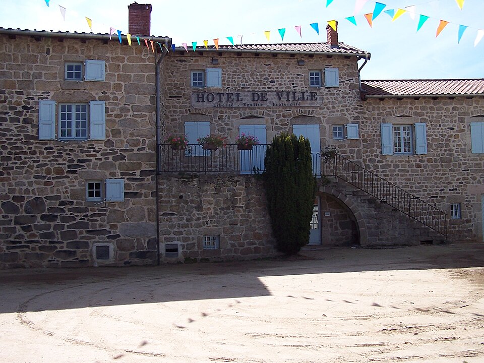 Saint — maurice — de — lignon hotel — de — ville 01