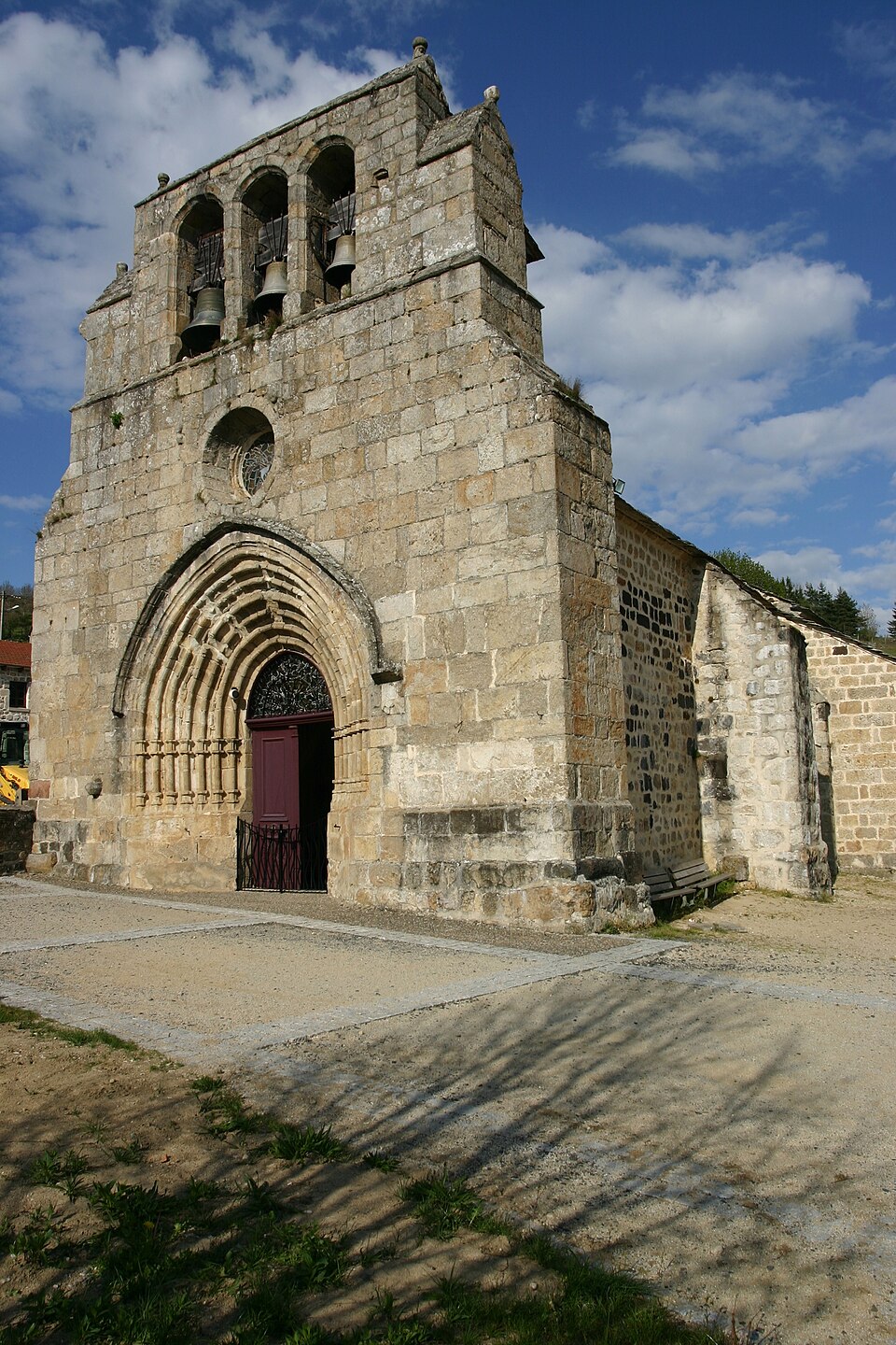 Eglise Saint Pierre — Sallettes (Haute Loire)