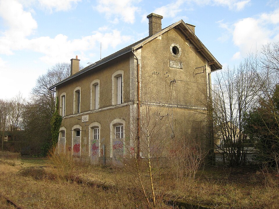 Ancien BV d'Issé par Cramos