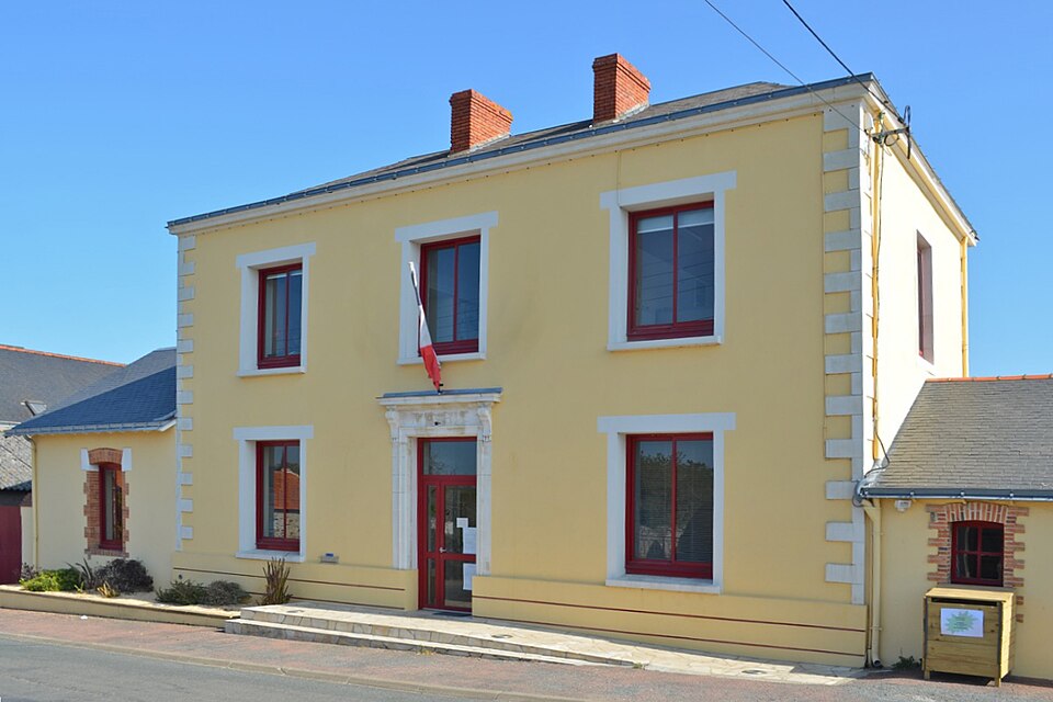 Corcoué — sur — Logne — Mairie