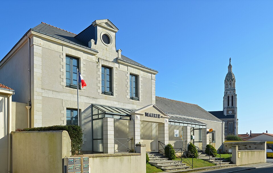 Saint — Lumine — de — Coutais — Mairie