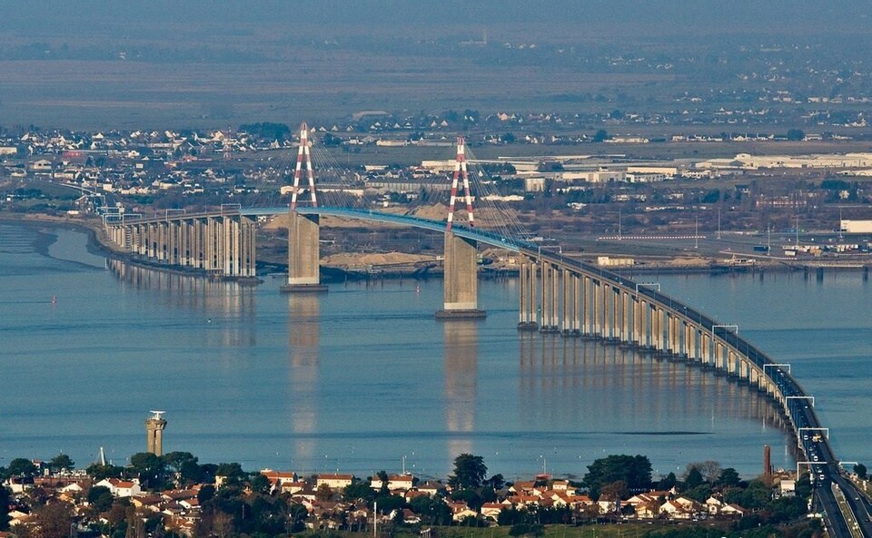 Pont — Mindin