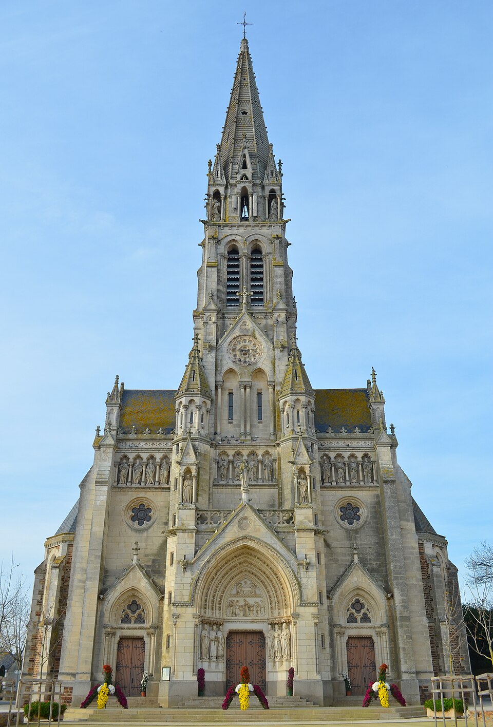 Sainte — Pazanne — Eglise Notre — Dame (1)