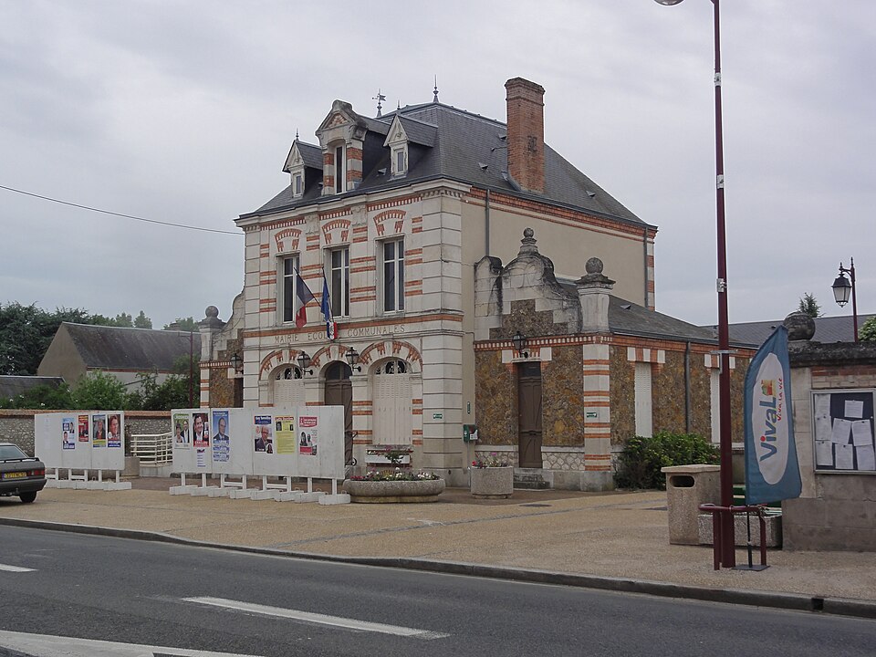 Cercottes (Loiret) Mairie — école