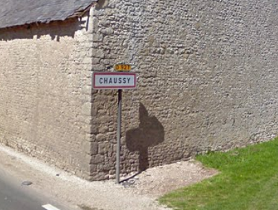 CHAUSSY