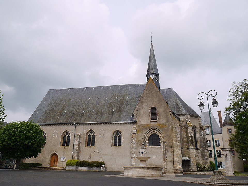 45 Loury église