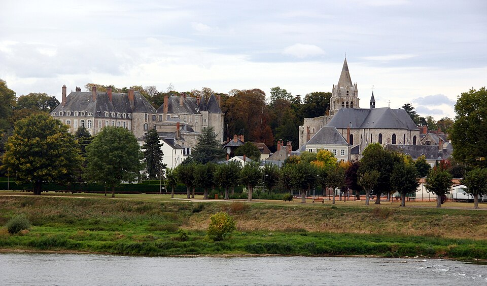 Meung — sur — Loire — 112 — 2008 — gje