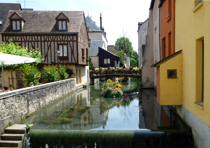 Montargis — canal — France