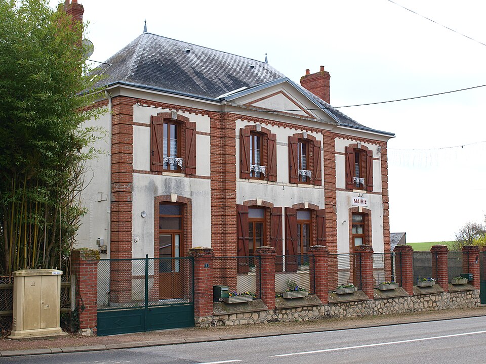 Moulon — FR — 45 — mairie — 01