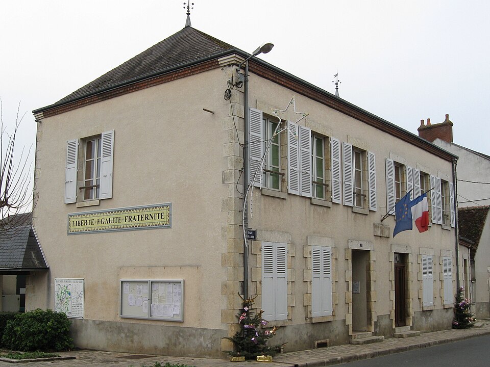 Ouzouer — sur — Trézée — 01