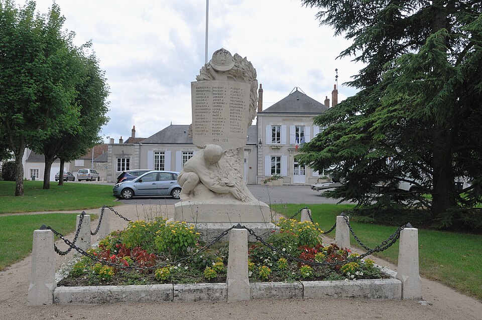 Saint — Ay monument aux morts 1