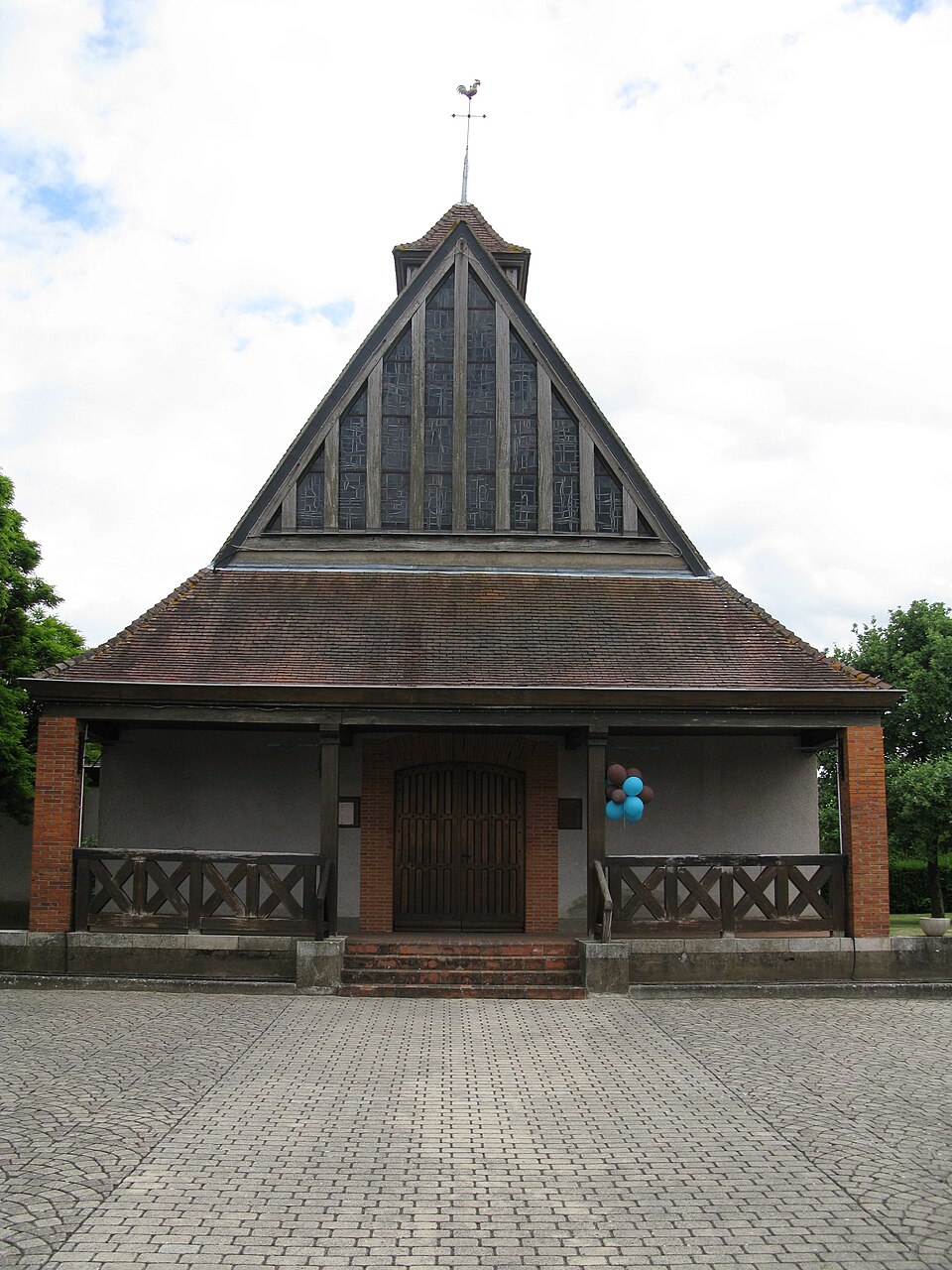 F — 45600 — Saint — Père — sur — Loire — L'église