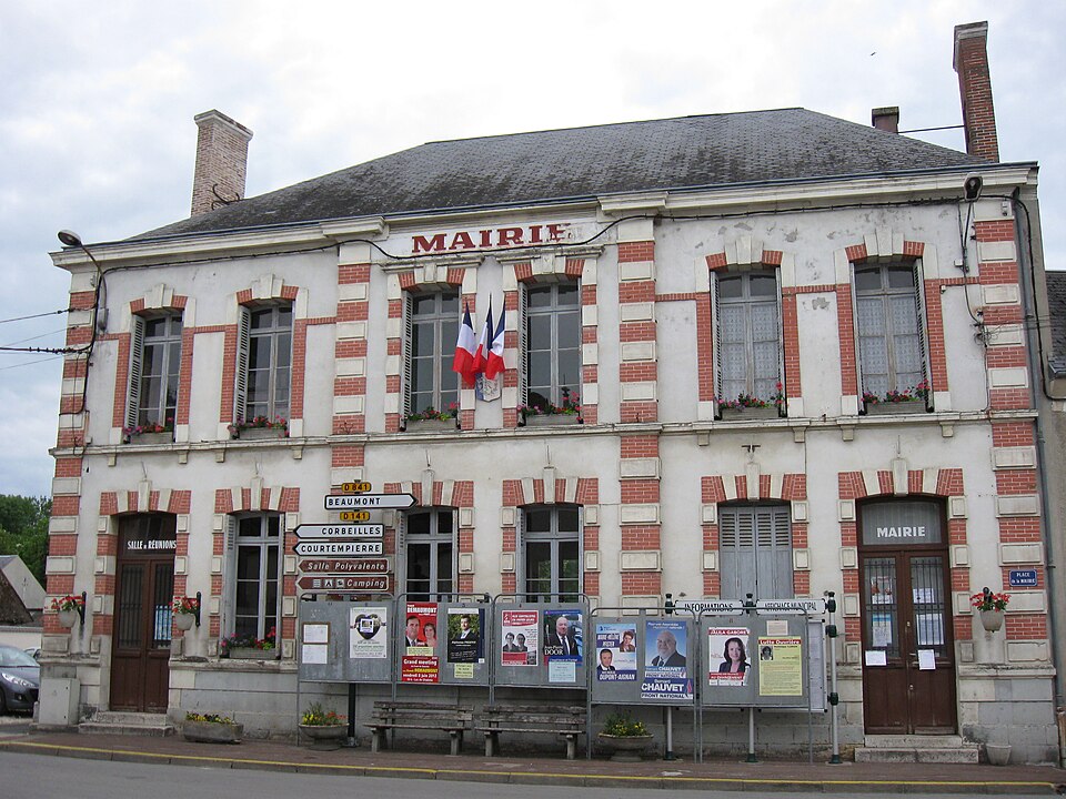 Sceaux — du — Gâtinais mairie