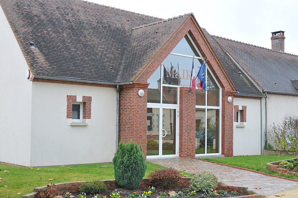 Sully — la — Chapelle mairie