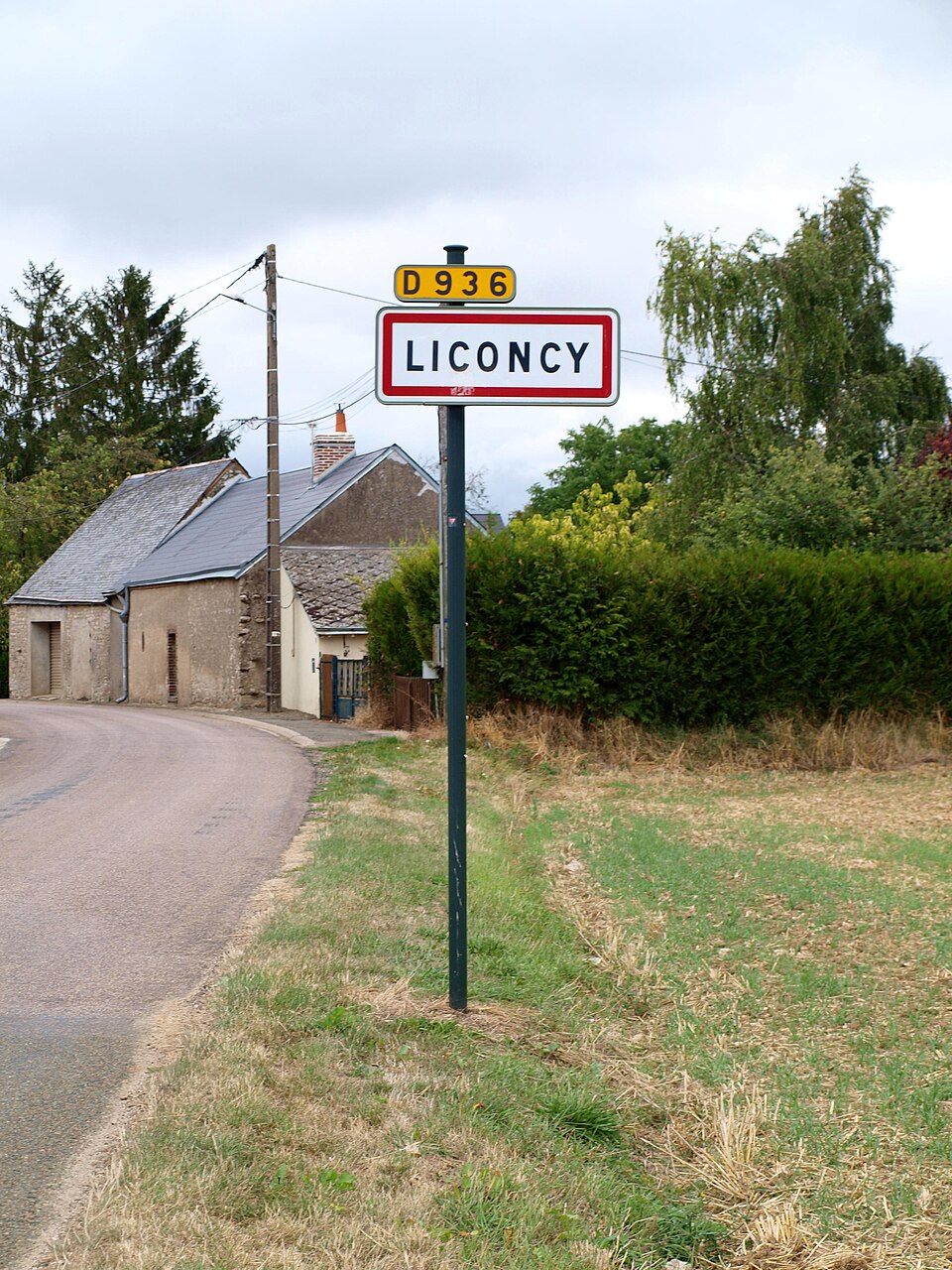 Villamblain — FR — 45 — Liconcy — panneau — 01