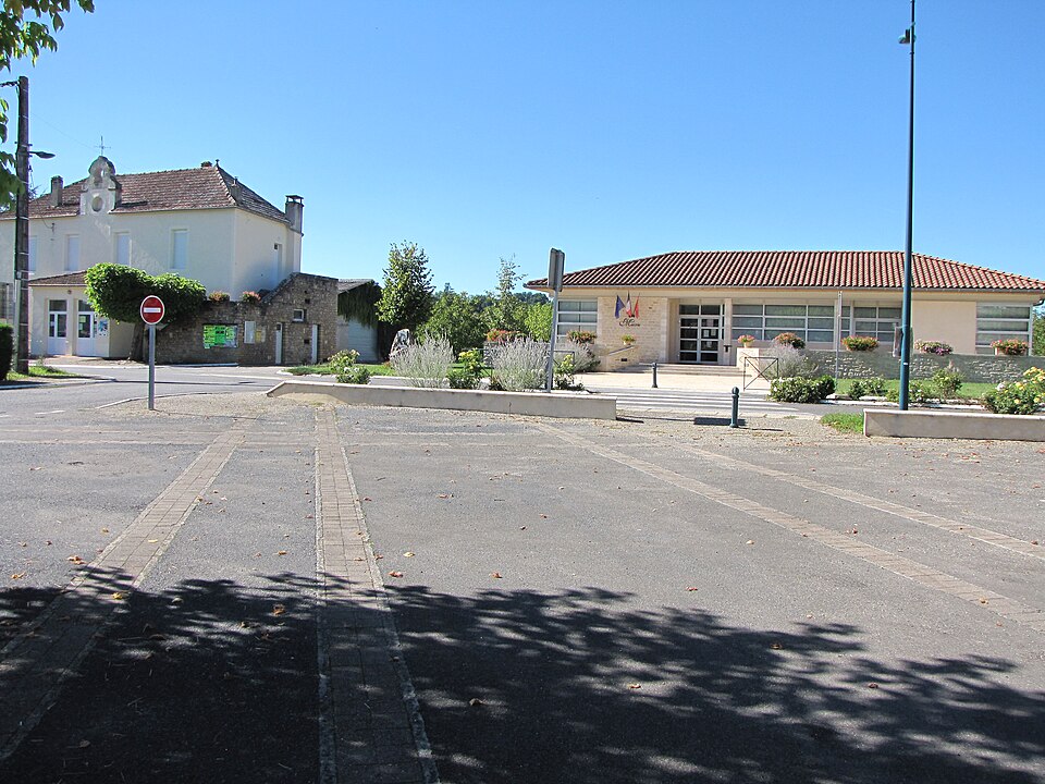 Anglars — Juillac mairie