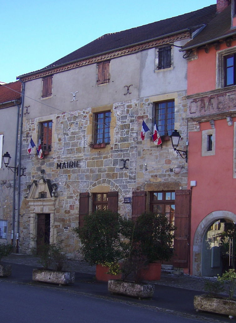 Mairie capdenac le haut