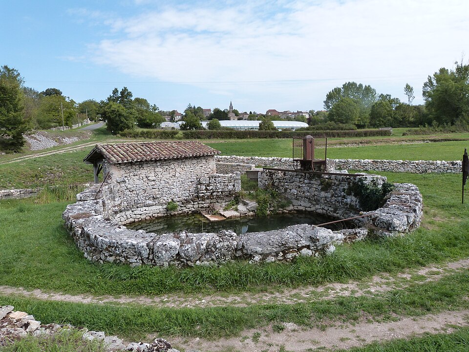 La sompe et son lavoir accolé