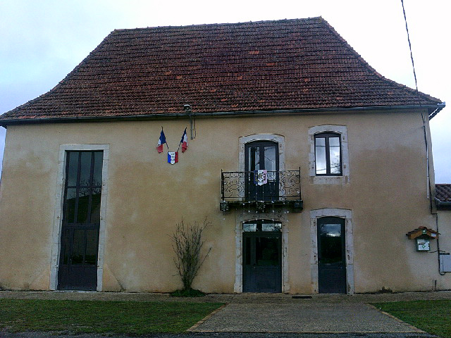 Flaujac — gare mairie