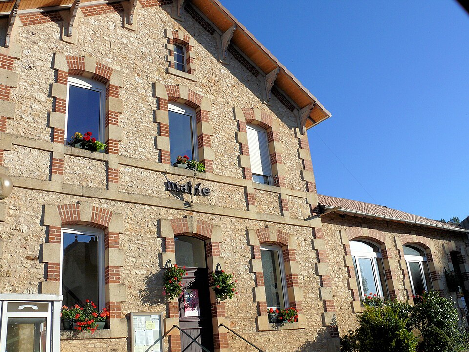 Goujounac — Mairie