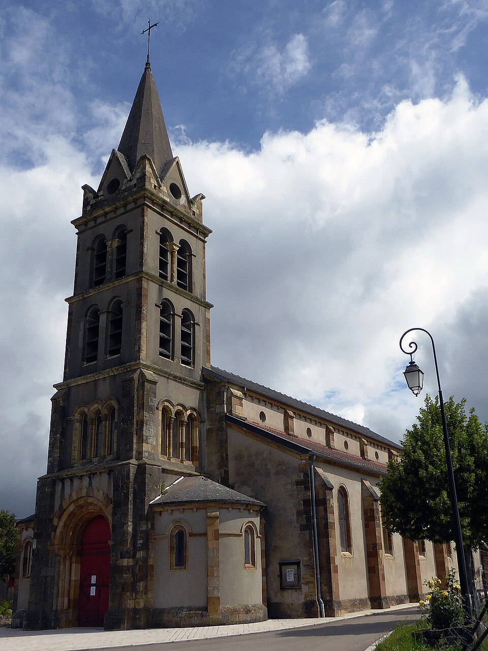 LENTILLAC SAINT BLAISE L'église