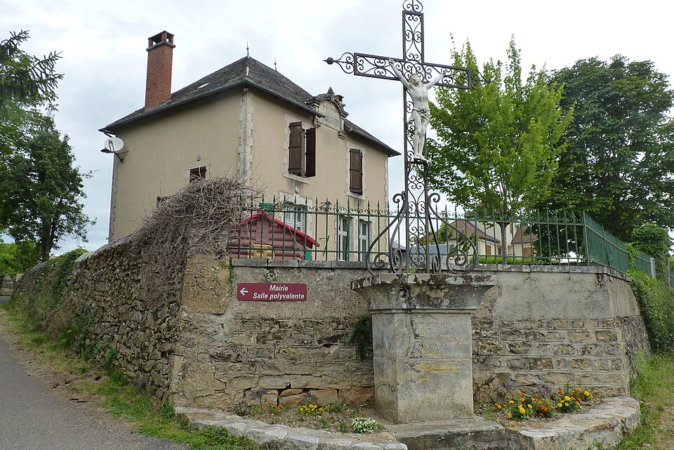 La mairie de Saignes