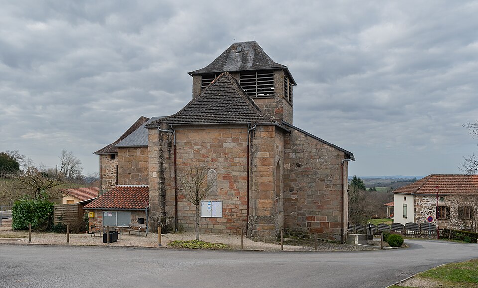 St Maurice church in St — Maurice — en — Quercy (1)