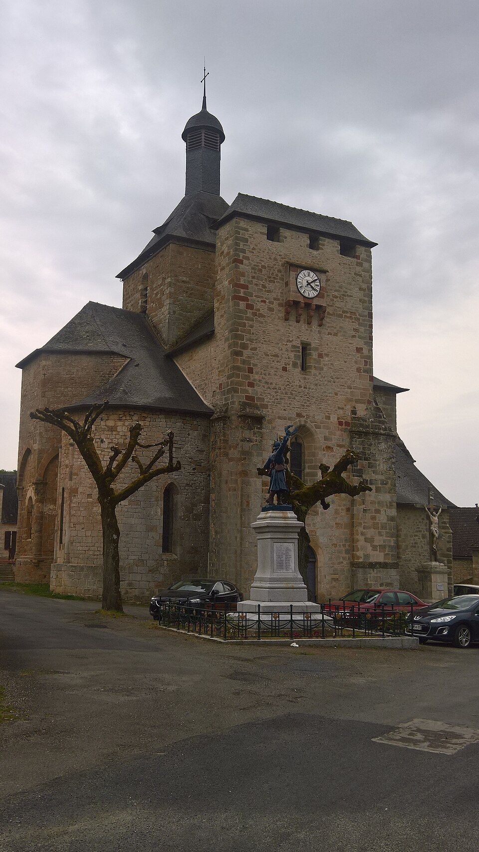 L'église paroissiale Saint — Michel