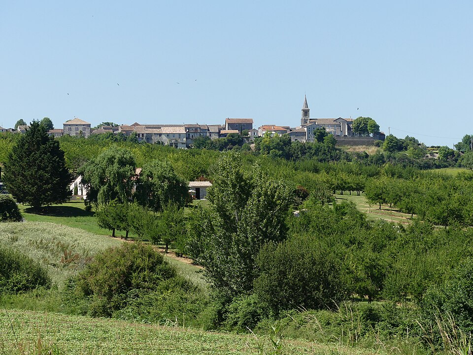 Castelnaud — de — Gratecambe bourg