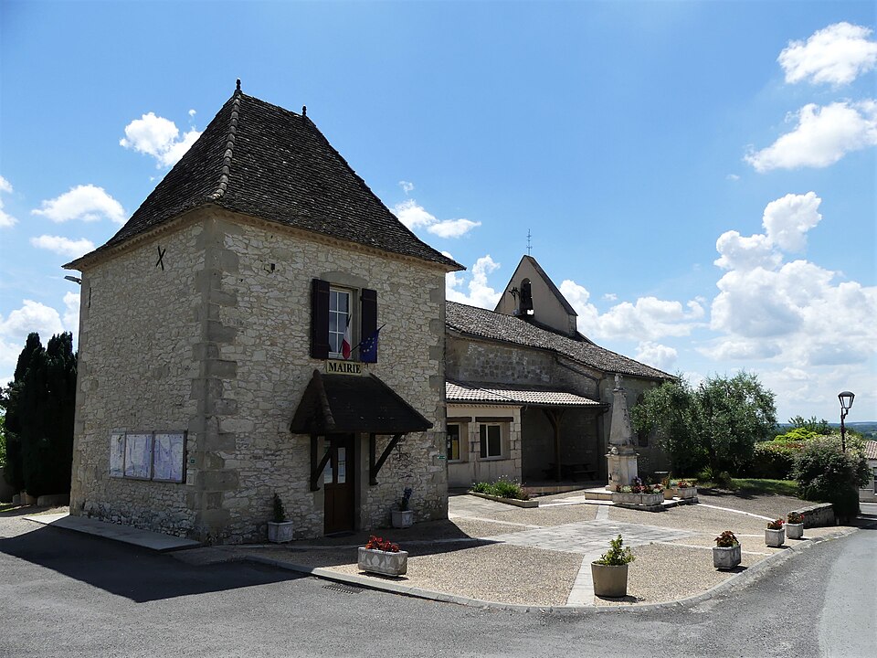 Douzains bourg
