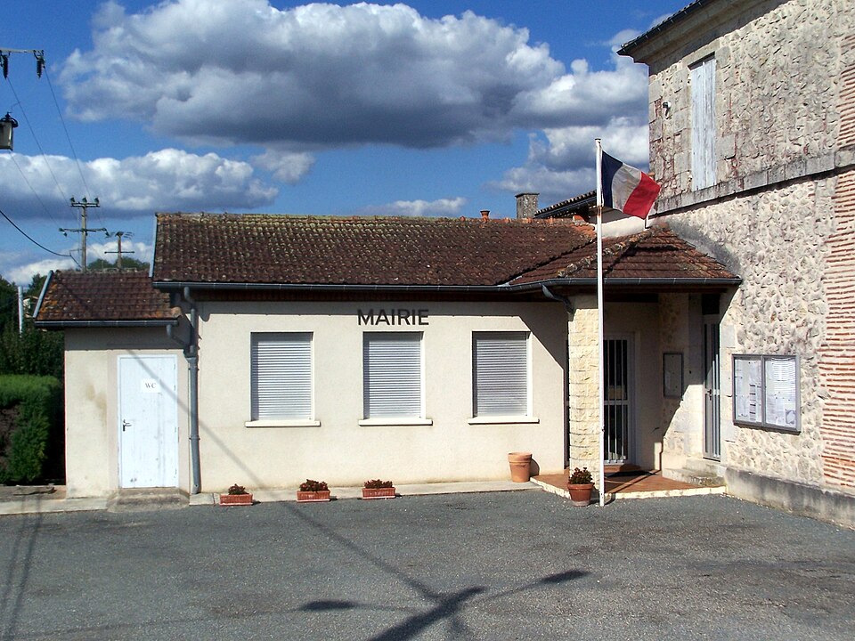 Saint — Avit 47 Mairie