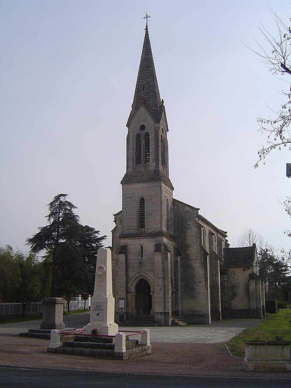 Eglise de St Leger (47)