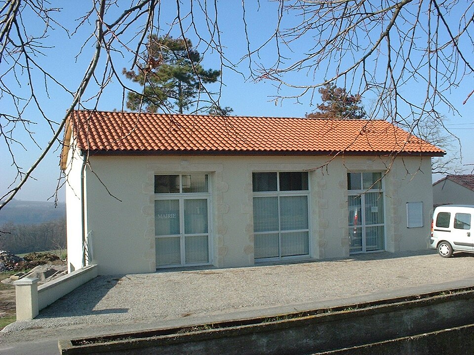 Saint — Salvy mairie