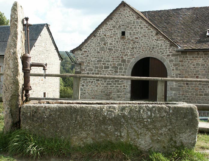 Fontaine — Paulhac