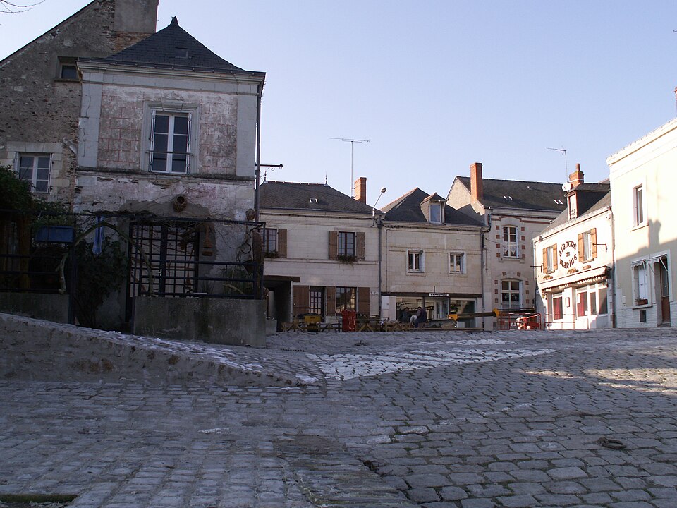 Bouchemaine place