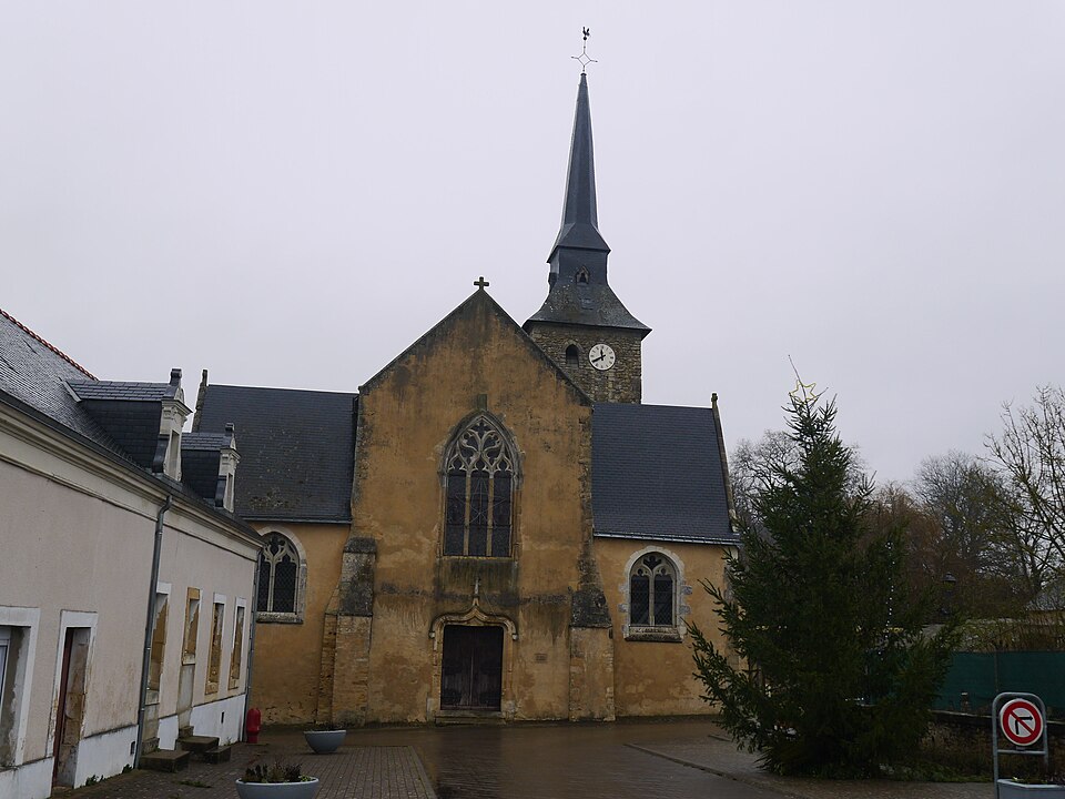 49 Montigné — les — Rairies église