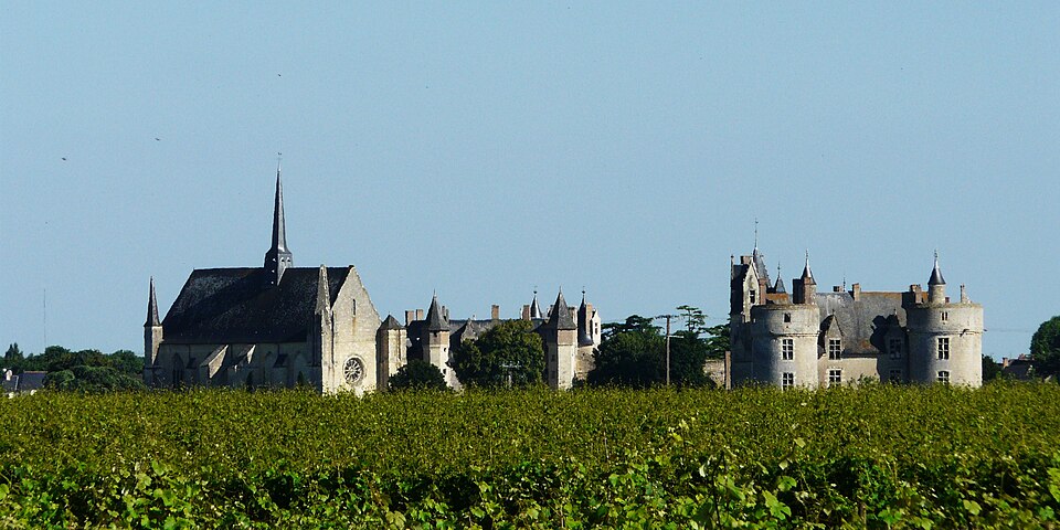 Montreuil — Bellay