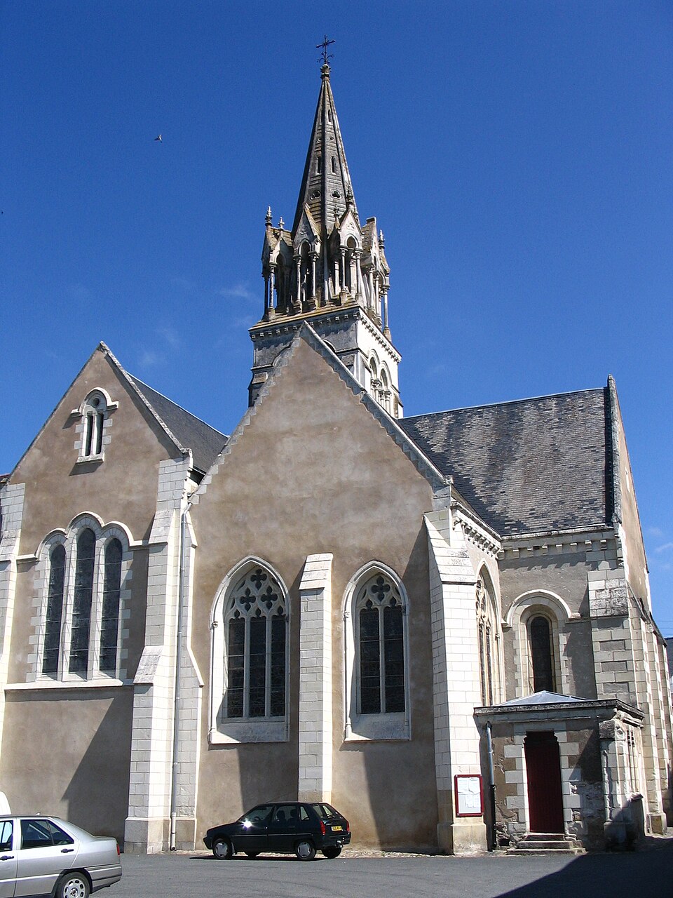 Morannes — Church — 4
