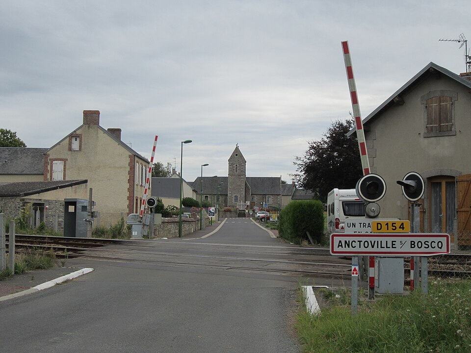 Anctoville — sur — Boscq