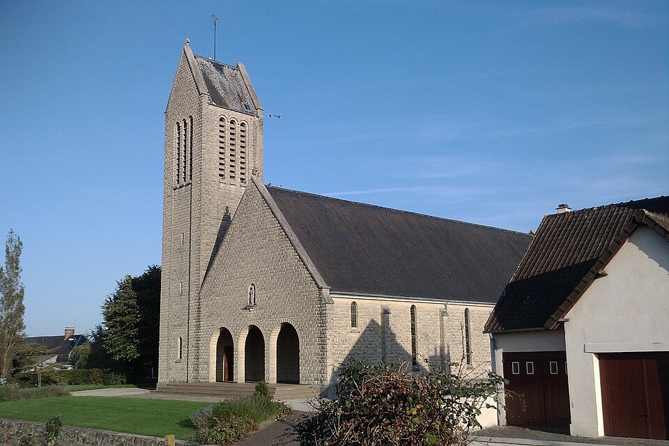 Auxais — Église Notre — Dame