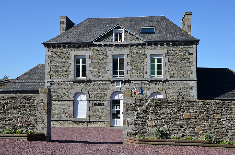 Mairie de Courtils DSC 0172