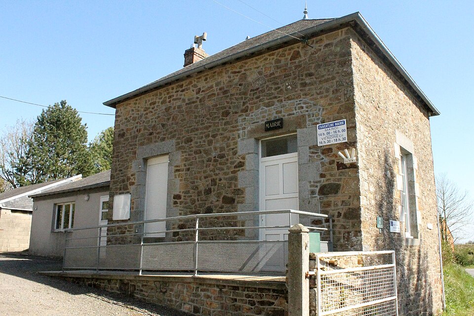 Le Luot Mairie