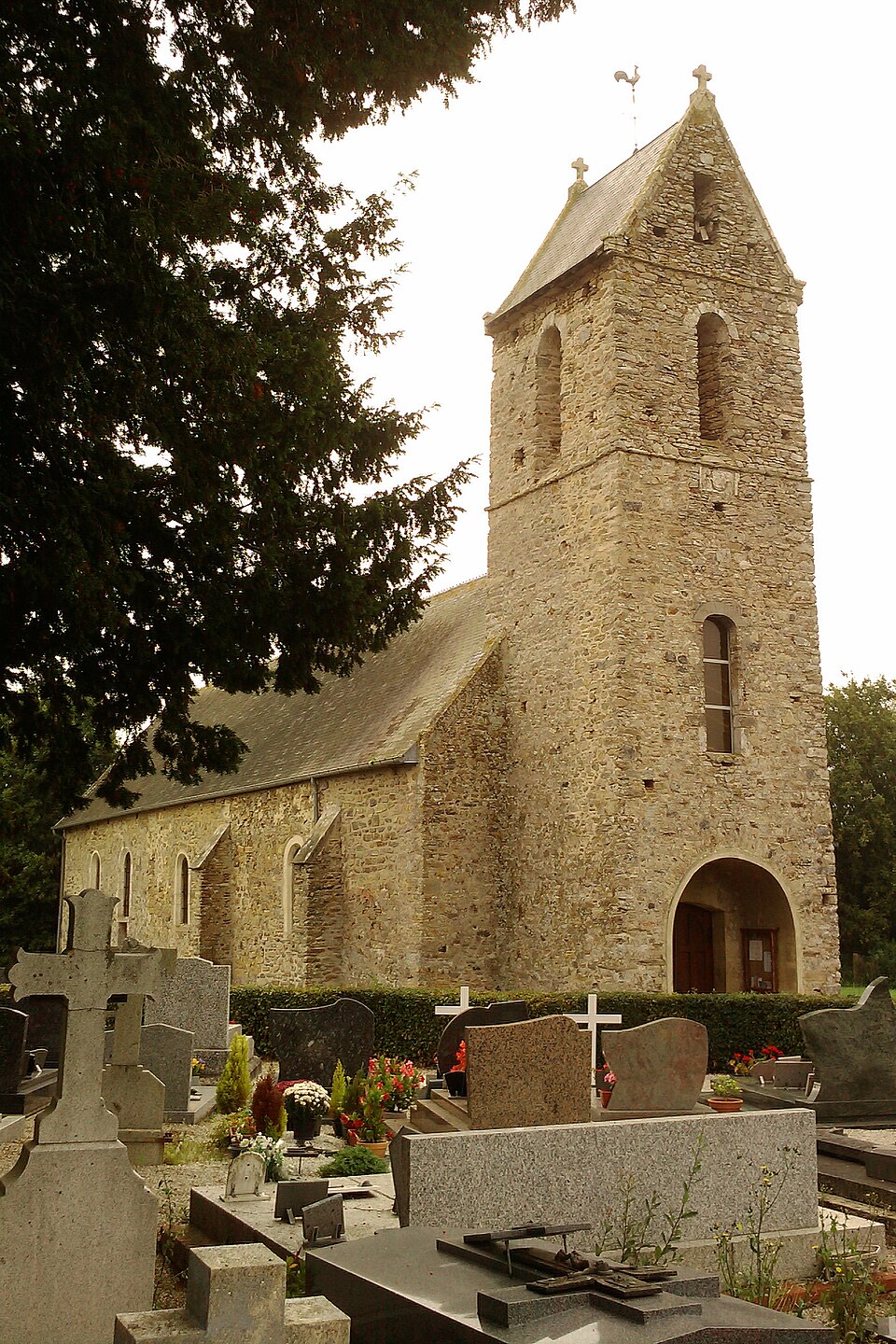 Le Mesnil — Eury — Église Saint — Pierre