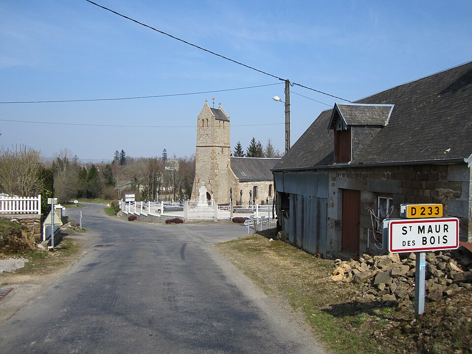 Saint — Maur — des — Bois